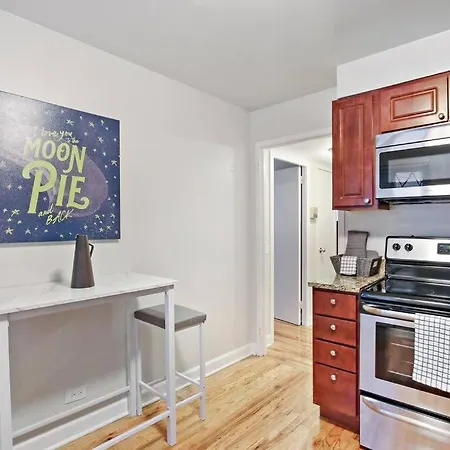 1Br Cozy Apt With Serene Local Vibe - Foster 1N & 2N